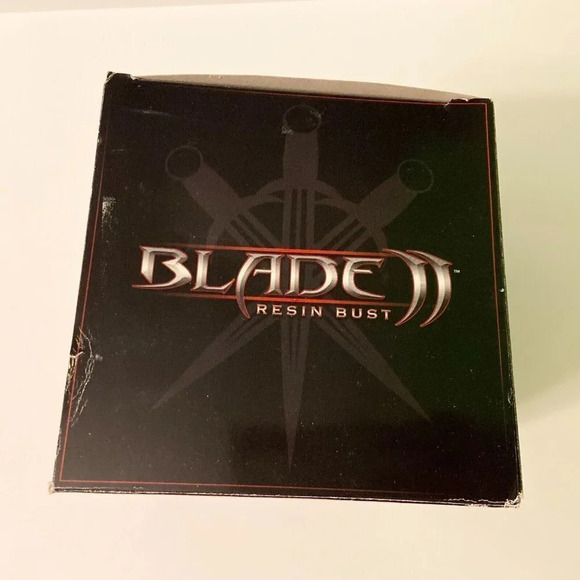 2002 Blade 2 Wesley Snipes Resin Bust Dynamic Forces Limited Edition 0543/1998 - Picture 16 of 16